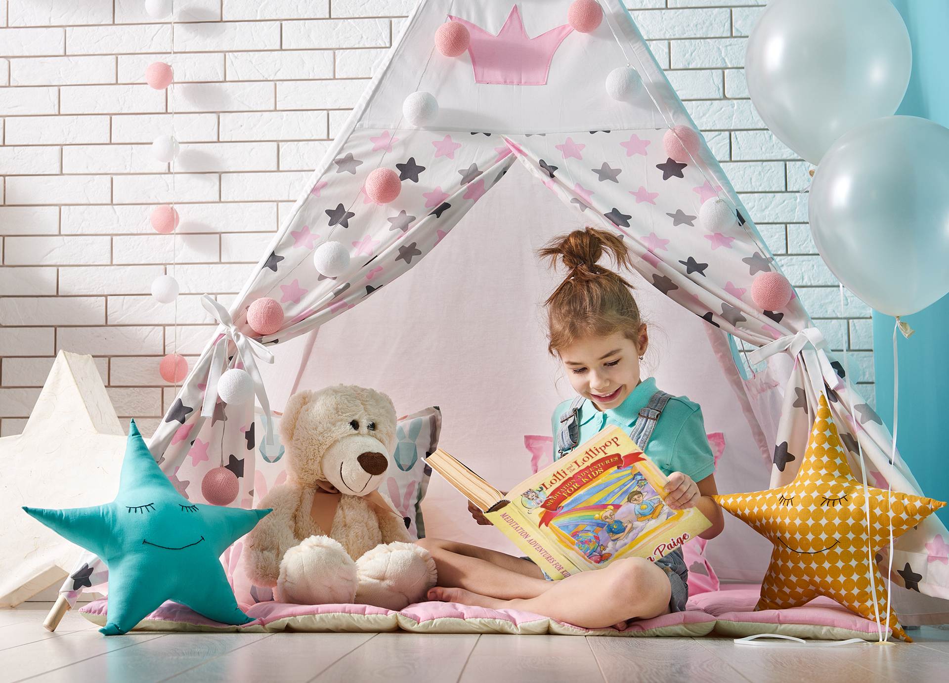 book-mockup-of-a-girl-reading-under-a-tipi-34672-r-el2 book-mockup-of-a-girl-reading-under-a-tipi-34672-r-el2